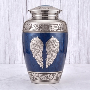 Urna funeraria de latón dorada y negra a rayas para cenizas humanas, con superficie pulida, para memoriales funerarios y entierros. - Product Image 3