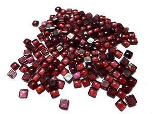 พลอยออนิกซ์สีแดงธรรมชาติทรงสี่เหลี่ยมแบน ด้านหลังแบน เหมาะสำหรับแหวน สร้อยคอ งาน DIY ทำเครื่องประดับ ขายส่ง - Product Image 4