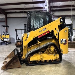 Chargeuse compacte sur pneus Caterpillar neuve, multifonctionnelle, disponible à la vente avec livraison rapide - Product Image 3