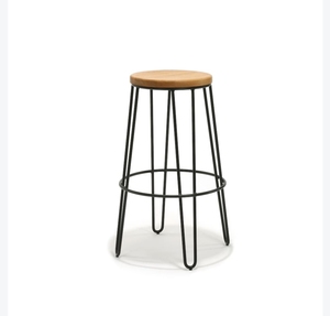 Taburete de Bar de Lujo con Tapa de Mármol y Estructura Metálica Resistente para Hoteles, Restaurantes, Cafeterías, Pubs e Interiores Comerciales Premium - Product Image 6