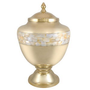 Urnas de cremación para adultos de latón de alta calidad con urnas funerarias de Metal con acabado dorado perla para cenizas humanas - Product Image 1