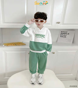 ชุดเสื้อผ้าเด็กผู้ชายคุณภาพสูงสำหรับฤดูหนาว ชุดวอร์มเด็กผู้ชาย เสื้อฮู้ด กางเกงขายาว น่ารัก ทันสมัย เหมาะสำหรับฤดูใบไม้ผลิและฤดูใบไม้ร่วง - Product Image 4