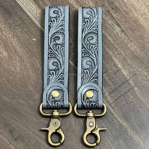 Porte-clés en cuir véritable entièrement travaillé, style western floral, fait main, avec mousqueton, cadeau souvenir - Product Image 4