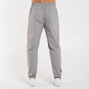 Pantalon Cargo en coton décontracté pour homme Pantalon droit léger de grande taille avec plusieurs poches pour vêtements de travail de printemps Teint uni - Product Image 6