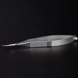 Tijeras para Cutículas con Mecanismo de Resorte, Extra Afiladas, Sostenibles, Rusas, para Manicura y Micro-Pestañas - Product Image 3