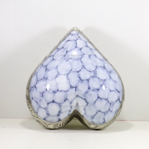 Urnas de Cremación de Latón con Forma de Corazón Blue Clouds para Cenizas Humanas, Urna de Latón Resistente a los Arañazos de Alta Calidad, Urnas de Corazón para Cenizas de Adultos - Product Image 5