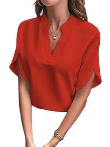 เสื้อเบลาส์ผู้หญิงสไตล์หรูหราสำหรับฤดูร้อน คอวี แขนสั้น สีพื้น ทรงหลวม สบายๆ สีขาว เหมาะสำหรับใส่ทำงาน - Product Image 5