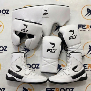 Paquete Completo de Equipo de Artes Marciales con Protección para la Cabeza, Almohadillas de Golpeo, Protector de Torso, Protectores de Piernas y Botas de Boxeo - Product Image 2