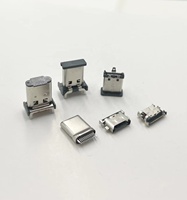 Conector USB Tipo C Hembra Personalizado de 16 Pines, 5A, 90 Grados, Compatible con RoHS, Carcasa PA9T, PCB Electrónico SMT, Resistente a 100V CA