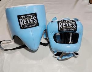 Ensemble de boxe professionnel en cuir véritable de qualité supérieure, très vendu, comprenant des gants de boxe, un protège-tête et un protège-guêtres - Product Image 2