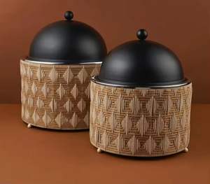 Juego de Recipientes para Calentar Comida de Acero Inoxidable Negro Mate con Soporte Perforado y Tapa de Cúpula para Buffet y Catering - Product Image 5