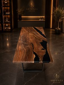 Table à manger ronde en résine et bois, faite à la main, bord naturel, design moderne style rivière, pour hôtel et maison, Artenza Decor, provenance Uttar Pradesh - Product Image 2
