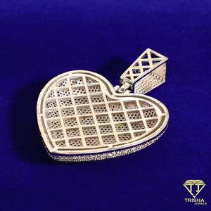 Collar con Colgante de Corazón Estilo Hip Hop con Incrustaciones de Diamantes Moissanite VVS en Plata de Ley 925 para Hombre y Mujer, Personalizable, Estilo Urbano - Product Image 4