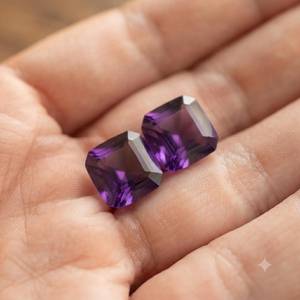 Paire de pierres précieuses d'améthyste violette naturelle, 2,00 carats, taille Asscher, facettées, assorties, certifiées par un tiers, pour la fabrication de bijoux - Product Image 1