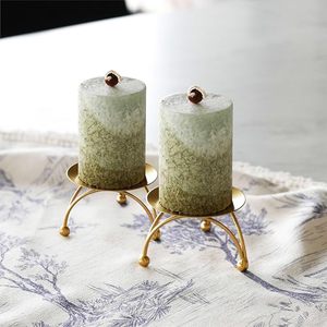 Support de bougie en fonte avec finition antique pour la décoration intérieure, le salon, la table à manger et les décorations de fêtes, idéal pour l'étiquetage privé. - Product Image 4