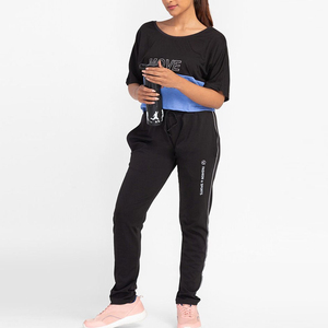 T-shirt court pour femme, streetwear, logo personnalisé, respirant, décontracté, nouveau style, vente en gros, fabricant OEM, faible MOQ - Product Image 1