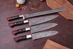 Juego de Cuchillos de Cocina Damasco Hechos a Mano de 5 Piezas con Mango de Madera, Funda de Cuero y Hoja Pulida - Cuchillos de Cocina Premium - Product Image 5