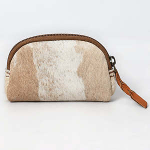 Bolso Mini de Hombro Estilo Bohemio Occidental de Cuero de Vaca Ecológico con Borlas, Cremallera, Pelo y Protección RFID de Algodón - Product Image 1