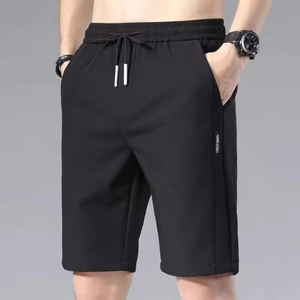 Shorts Bermuda Gris pour Homme, Taille Mi-Haute, Fermeture à Cordon, Style Décontracté, Poches, Séchage Rapide, Tissu 100% Coton, Logo Avant - Product Image 1