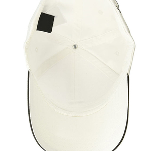 หมวกเบสบอลคลาสสิกทันสมัย ดีไซน์ OEM สำหรับผู้ชายและผู้หญิง หลายสี ปรับขนาดได้ สกรีนโลโก้ได้ตามต้องการ - Product Image 4