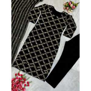 Ensemble de vêtements de fête brodés pour femmes - Product Image 1