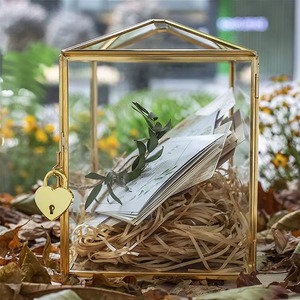 Terrario de cristal con marco dorado, perfecto para centros de mesa de boda y decoración elegante para eventos, venta al por mayor desde India. - Product Image 4