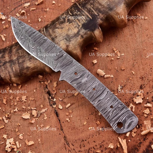 Cuchillo Táctico de Camping con Hoja de Acero de Damasco Personalizada, Tipo Drop Point, 0.5mm de Grosor, 8 Pulgadas de Longitud Total, OEM Disponible, MOQ Bajo - Product Image 2
