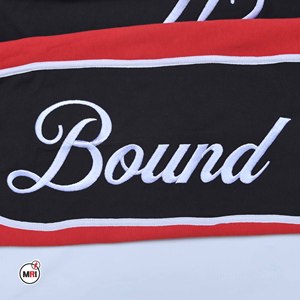 Camisetas de Jersey de Algodón Negro para Hombre, Manga Corta, Cuello Redondo, Corte Regular, con Estampado de Letras Blancas, Estilo Punk, Ribete en Contraste - Product Image 4