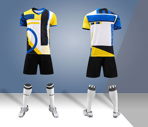ชุดฟุตบอลสั่งทำพิเศษ สีเหลืองและสีดำ แขนสั้น พิมพ์ลาย โพลีเอสเตอร์ 100% พร้อมตัวเลือกโลโก้แบบกำหนดเอง - Product Image 4