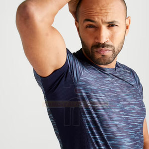 T-shirt à manches courtes pour homme, col rond, couleur dégradée, respirant, en polyester, coupe classique, pour toutes les saisons, idéal pour la course à pied - Product Image 6