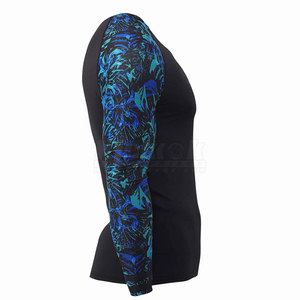 T-shirt de protection anti-irritations avec tissu respirant et anti-transpiration à manches longues pour les entraînements en salle, la course à pied et les activités de fitness - Product Image 5