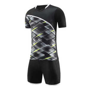Uniforme de fútbol para hombre totalmente personalizado, estilo perfecto, transpirable, de gran venta, mejor diseño, uniforme de fútbol ligero. - Product Image 2