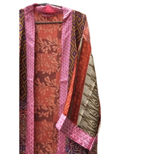 Kimono Vintage de seda largo hecho a mano de alta calidad, batas de dama de honor, Kimono de seda de tamaño libre, ropa de dormir para mujer surtida - Product Image 3