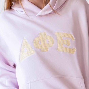 Sudadera con Capucha Extra Grande Rosa con Logotipo Frontal de Letras Griegas Bordadas, Material de Felpa, Manga Regular, Corte Unisex - Product Image 2