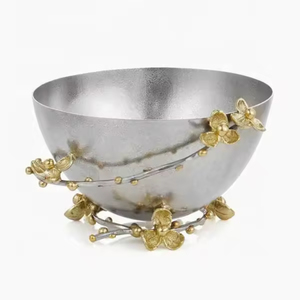 Frutero de acero inoxidable con base de pedestal de hoja de ginkgo dorada, centro de mesa decorativo de metal hecho a mano para el hogar - Product Image 6
