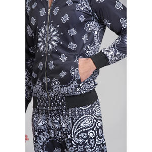 Ensemble de survêtement unisexe doux et confortable en coton mélangé, sweat-shirt et pantalon surdimensionnés, parfait pour les hommes, les femmes, les adolescents et les jeunes - Product Image 4