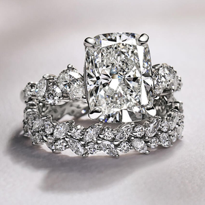Anillo de Boda de Plata de Ley 925 Chapado en Oro Premium con Moissanita para Mujer, Anillo de Eternidad Brillante, Joyería Fina - Product Image 2