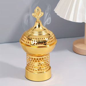 Brûleur à Bakhoor de Luxe Doré Orné avec Base en Treillis Nid d'Abeille et Couvercle Décoratif pour une Parfumerie d'Ambiance Élégante et un Diffuseur d'Arômes - Product Image 1