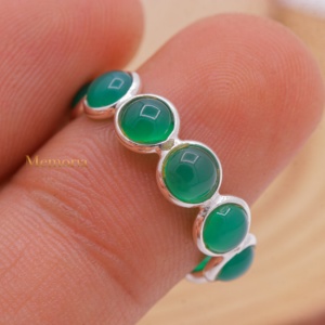 Bague Éternité Complète en Argent Sterling 925 avec Cabochon Rond Naturel en Onyx Vert, Vente en Gros, Memoria Jewels - Product Image 4