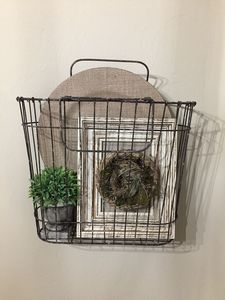 Canasta Colgante de Pared de Hierro para Exhibición de Plantas Decorativas en Hoteles, Restaurantes y Cafeterías, y Decoración de Interiores - Product Image 4