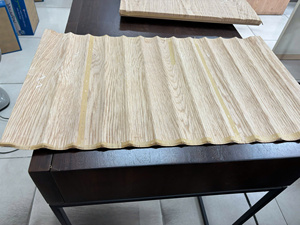 Porte intérieure résidentielle Long Viet moderne en bois dur avec âme en MDF et placage - Durable et écologique - Product Image 4