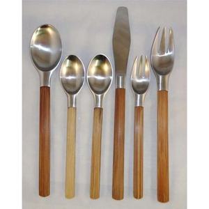 Best Quality Middle-East Logo Metal Rose <b>Gold</b> <b>Mirror</b> Polishing Cutlery Set With Reusable Custom Logo Long Design Handle - Product Image 3