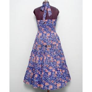 Robe longue d'été en coton doux à imprimé floral, style doux, écologique, sans manches, faite à la main en coton indien pour femmes - Product Image 5