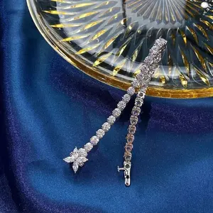 Pulsera de tenis infantil de moissanita de 8.00 ct con corte de corazón, chapada en plata de ley, con diamantes Tishya, regalo clásico de compromiso - Product Image 2