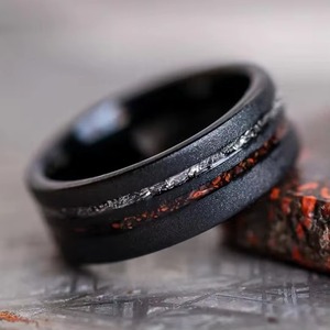 Anillo de Acero de Damasco con Incrustaciones de Madera de Barril de Whisky, Anillo de Boda para Hombre, Patrón Único de Vetas de Madera, Ajuste Cómodo, Joyería para Novio - Product Image 6