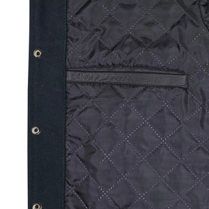 Veste universitaire en cuir personnalisée pour homme, haute qualité, luxe moderne, résistante à l'eau, légère, vierge, style Letterman, vente en gros - Product Image 6