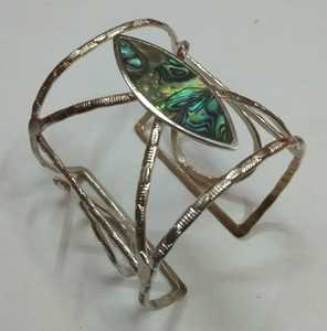 Handmade Designer Gold Finish Stone Wrist Cuff Jewelry with Jasper and Tree of Life Pattern - Product Image 3