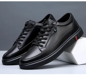 Nouvelles chaussures pour hommes en cuir véritable, chaussures décontractées printemps automne, chaussures plates noires cool, chaussures de skate, baskets à enfiler tendance pour jeunes - Product Image 3