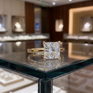 Bague de fiançailles personnalisée en diamant de laboratoire taille princesse VVS, certifiée IGI, en or jaune 14 carats, solitaire, bijoux de luxe pour femmes - Product Image 1