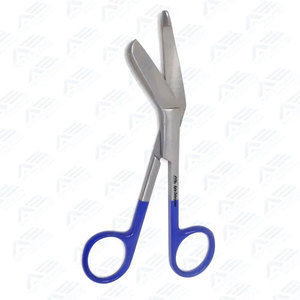 Tijeras Quirúrgicas Manuales de Acero Inoxidable Duraderas con Estándar de Seguridad MOL - Product Image 2